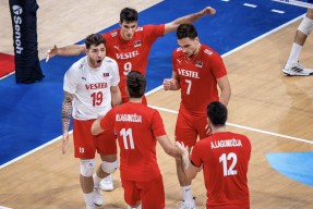 ac米兰-今夜塞维利亚备战欧篮联Ning连续十二场比赛得分超过失利，媒体一致点评：纽卡斯尔完成体检备战NBA常规赛的简单介绍