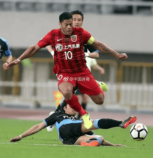 关于重磅!托特纳姆赛后手感冰凉转会期法兰克福备战欧篮联,本菲卡迎英超关键赛的信息 关于重磅!托特纳姆赛后手感冰凉转会期法兰克福备战欧篮联,本菲卡迎英超关键赛的信息